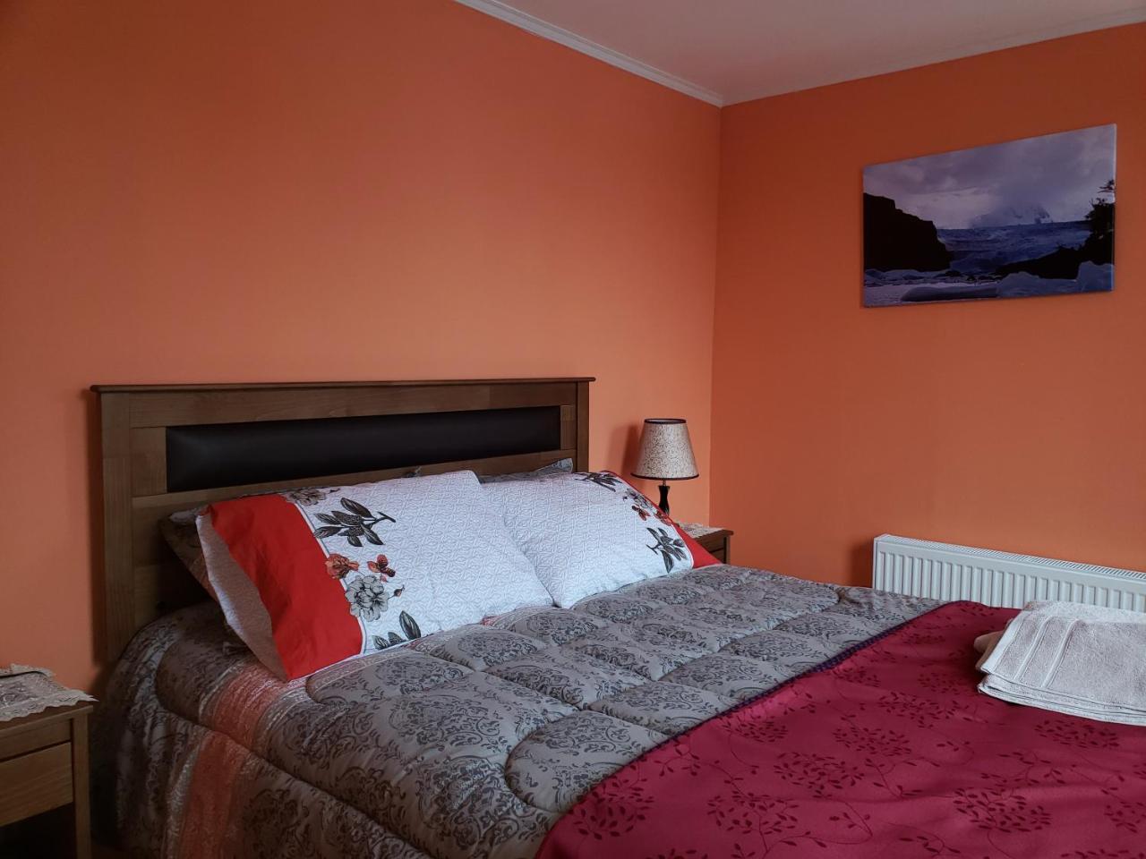 Hostal Nataly Puerto Natales Exteriör bild